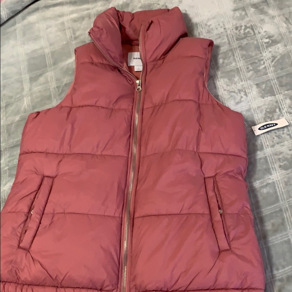 Mauve Puffer Vest NWT